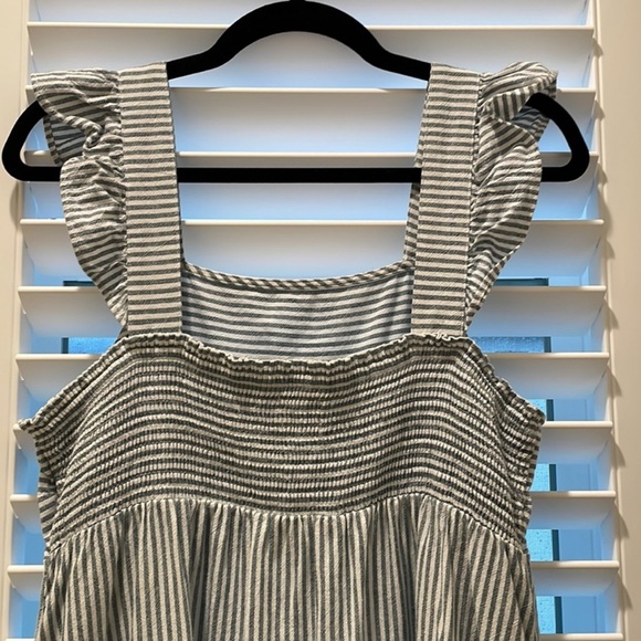 Universal Thread stripped ruffle sleeve maxi dress - Picture 3 of 4